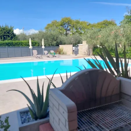 Casa Pergola 1 - Elegante Per 6 Persone - Fronte Piscina, Parking *