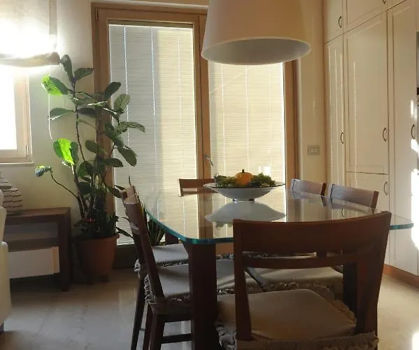 Casa Pergola 1 - Grande Per 6 Ospiti - Fronte Piscina, Parking Appartement