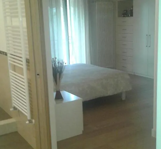 Casa Pergola 1 - Grande Per 6 Ospiti - Fronte Piscina, Parking