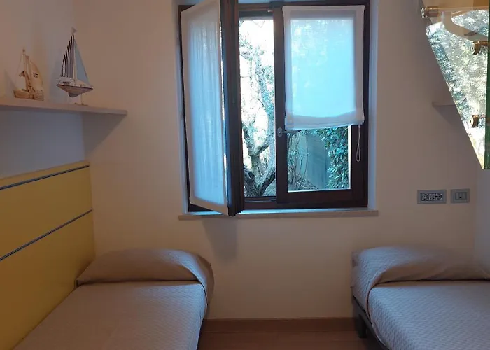 Casa Pergola 1 - Grande Per 6 Ospiti - Fronte Piscina, Parking Appartement *